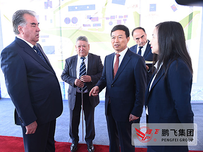 董事长王家安陪同塔吉克斯坦总统埃莫马利·拉赫蒙出席由鹏飞总承包该国日产3300吨水泥生产线EP项目奠基仪式
